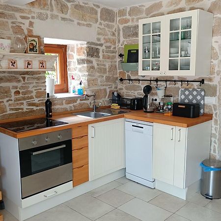 Вилла Haus Delma Brajkovici  Экстерьер фото